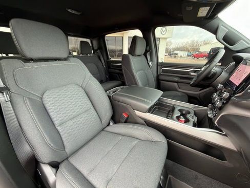 New 2025 RAM 1500 Big Horn image 33