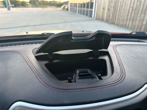 Used 2016 Jeep Cherokee Trailhawk w/ Comfort/Convenience Group image 30