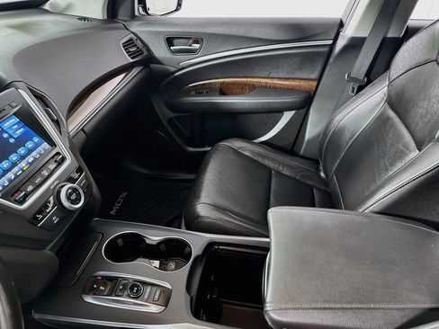 Used 2019 Acura MDX SH-AWD image 23