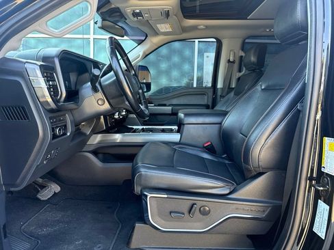 Used 2023 Ford F350 Lariat w/ Lariat Ultimate Package AWD/4WD image 9