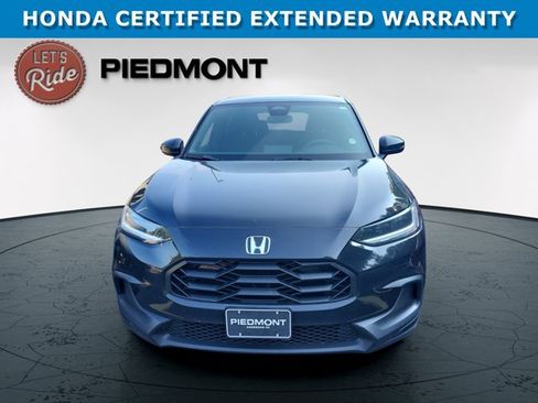 Used 2025 Honda HR-V Sport image 3