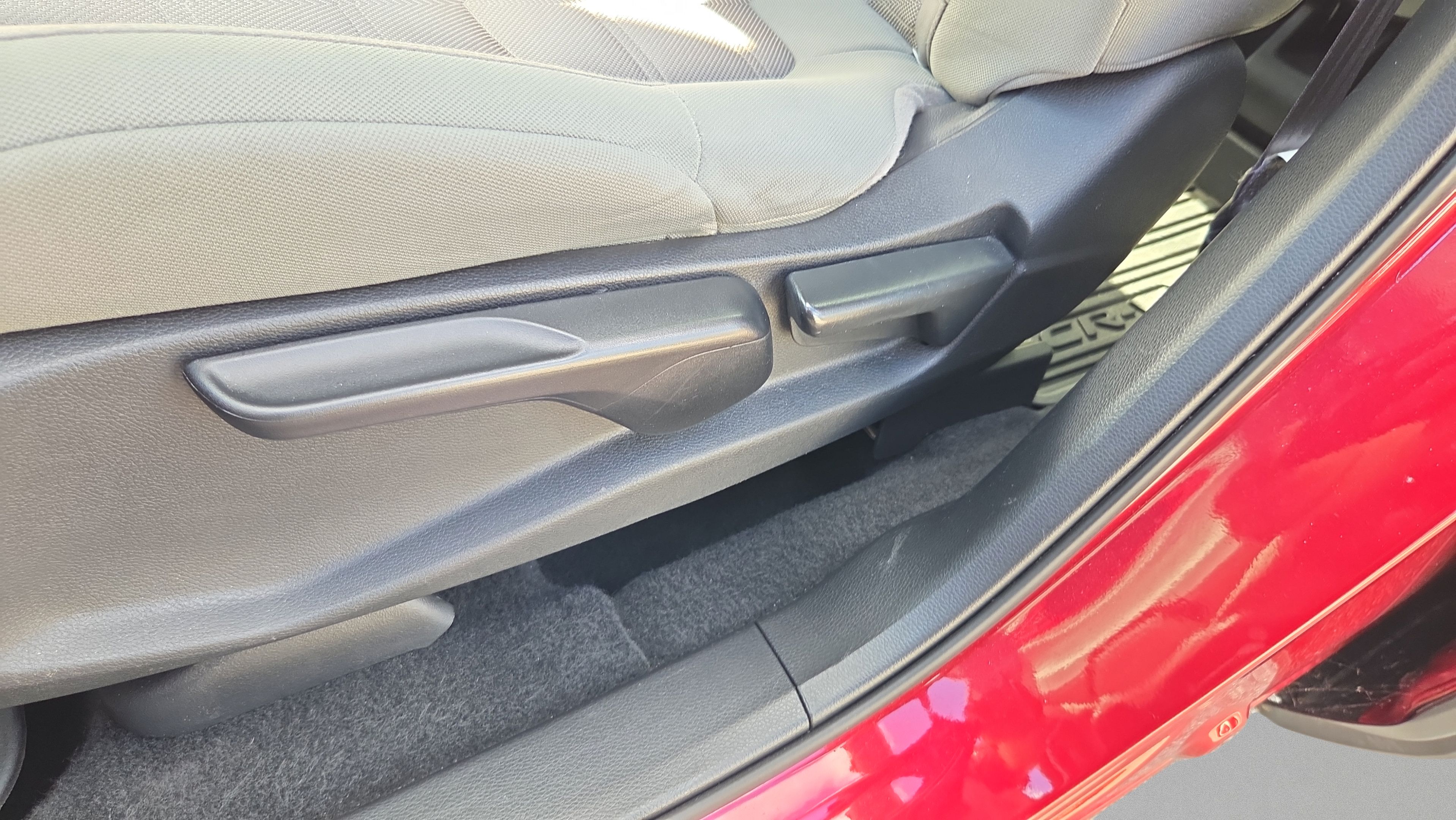 Used 2020 Honda CR-V LX image 20