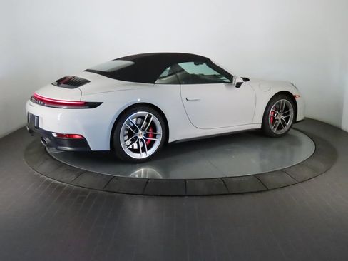Certified 2026 Porsche 911 Carrera 4S AWD/4WD image 7