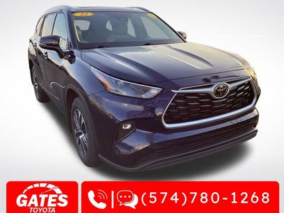 Used 2022 Toyota Highlander XLE