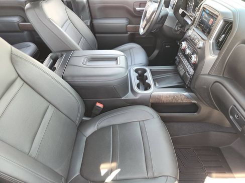 Used 2022 GMC Sierra 2500 Denali AWD/4WD image 14