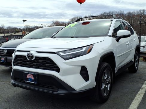 Certified 2024 Toyota RAV4 XLE image 3