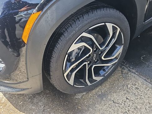 Used 2024 Chevrolet TrailBlazer RS w/ Driver Confidence Package image 5