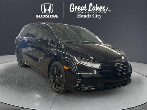 Certified 2024 Honda Odyssey Sport image 1