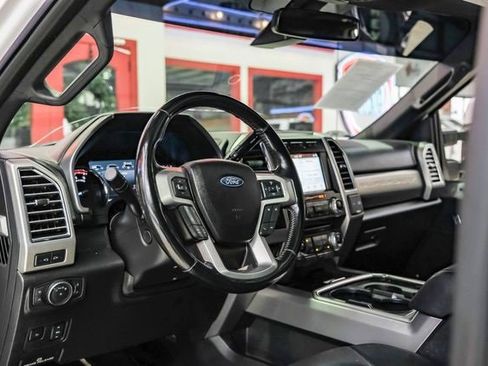 Used 2018 Ford F250 Platinum w/ Platinum Ultimate Package image 5