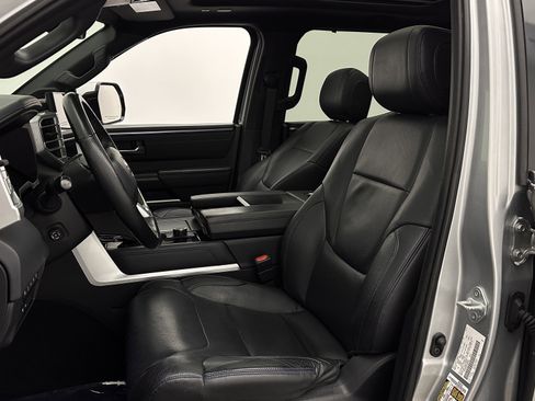 Used 2022 Toyota Tundra Platinum image 13