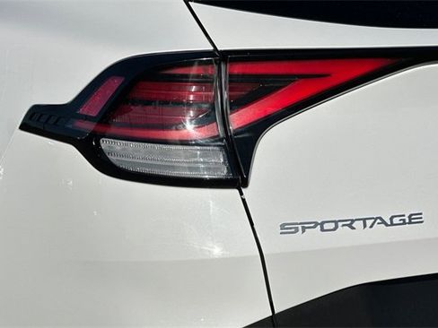 Used 2023 Kia Sportage X-Pro Prestige image 26