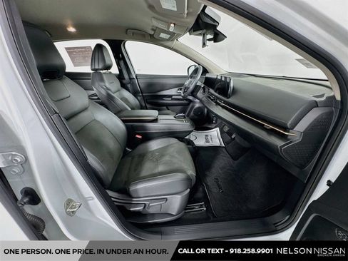 Certified 2024 Nissan Ariya FWD image 28