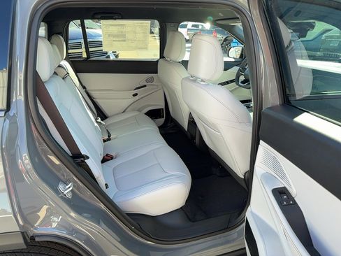 New 2026 Jeep Cherokee Limited AWD/4WD image 22
