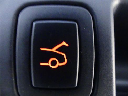 Used 2018 Tesla Model S 100D image 25