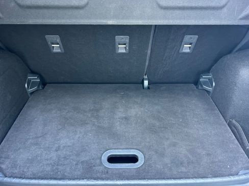 Used 2019 Ford EcoSport SE w/ SE Convenience Package image 15