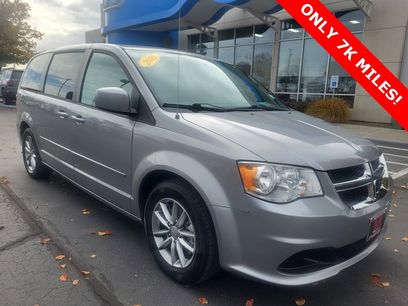 Used 2016 Dodge Grand Caravan SE