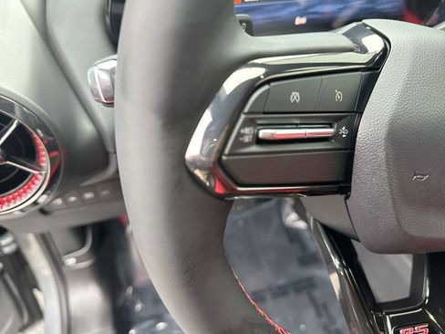 New 2026 Chevrolet Equinox EV RS image 17