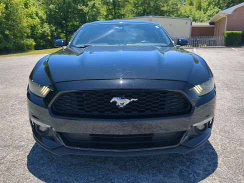 Used 2016 Ford Mustang Coupe w/ Equipment Group 051A RWD image 7