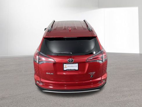 Used 2016 Toyota RAV4 Limited image 39