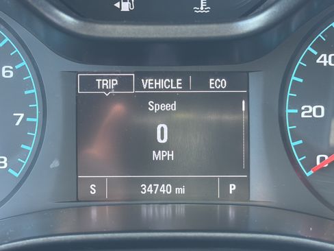 Used 2022 Chevrolet Colorado LT w/ LT Convenience Package RWD image 2