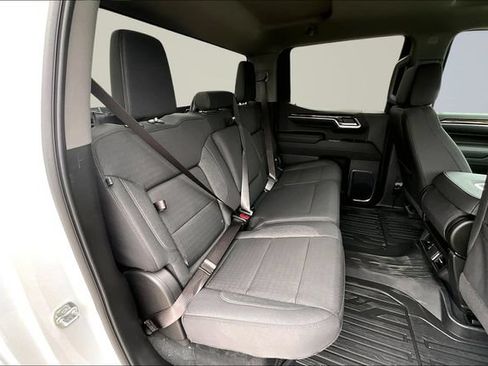 New 2026 GMC Sierra 1500 Elevation w/ X31 Off-Road Package AWD/4WD image 9