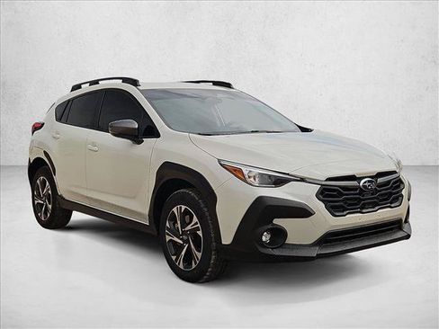 Used 2024 Subaru Crosstrek 2.0i Premium w/ Crosstrek Mirror Package AWD/4WD image 3