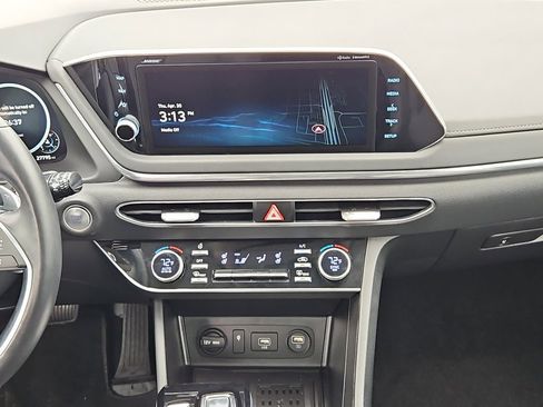 Used 2022 Hyundai Sonata Limited FWD image 22