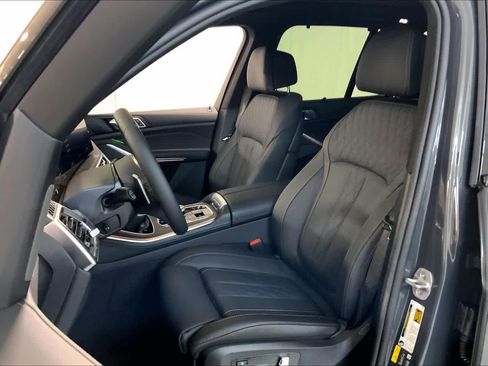 New 2026 BMW X5 xDrive50e w/ Executive Package image 9