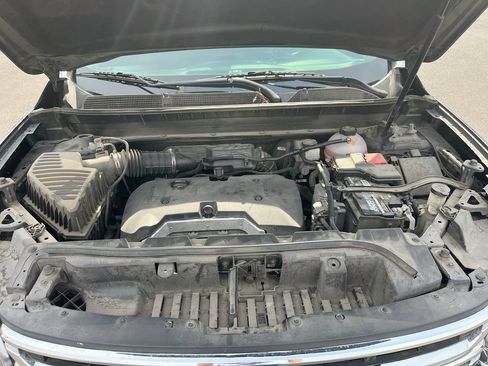 Used 2020 GMC Acadia SLE w/ Driver Convenience Package FWD image 31