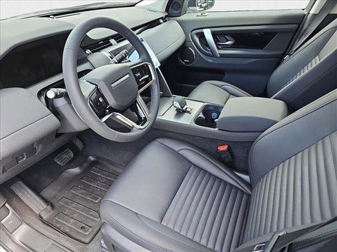 New 2025 Land Rover Discovery Sport S image 18