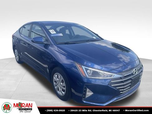Used 2020 Hyundai Elantra SE FWD image 3
