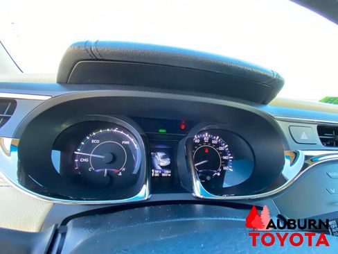 Used 2014 Toyota Avalon Limited w/ Technology Package FWD image 38