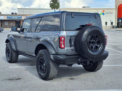 Used 2025 Ford Bronco Badlands w/ Sasquatch Package image 5