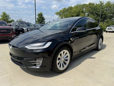 Used 2020 Tesla Model X Long Range AWD/4WD image 1