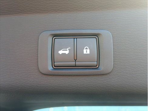 New 2026 Mitsubishi Outlander LE FWD image 26