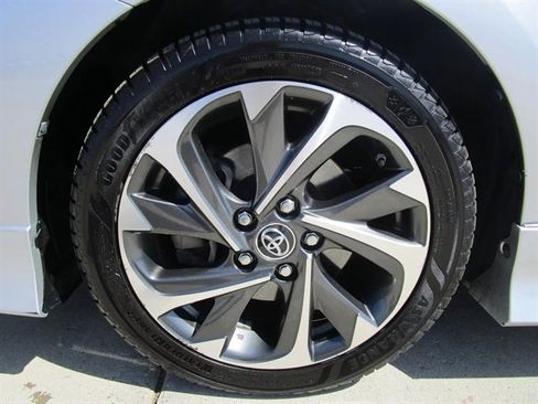 Used 2017 Toyota Corolla iM w/ Carpet Mat Package FWD image 28