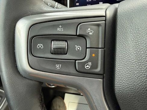 Used 2024 Chevrolet Silverado 1500 LT image 46