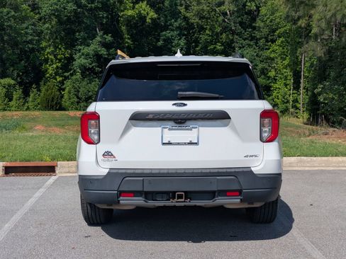 Certified 2022 Ford Explorer Timberline w/ Timberline Technology Package AWD/4WD image 4