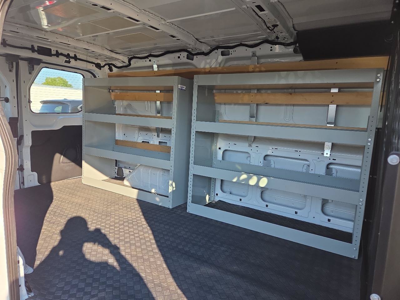 Used 2025 Ford Transit 250 Low Roof w/ Exterior Upgrade Package RWD image 7