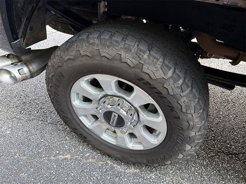 Used 2024 Ford F250 XLT image 18