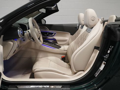 New 2026 Mercedes-Benz SL 55 AMG 4MATIC image 17