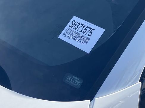 New 2025 Land Rover Discovery Sport S image 24