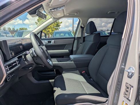 New 2026 Hyundai Santa Fe SE FWD image 13