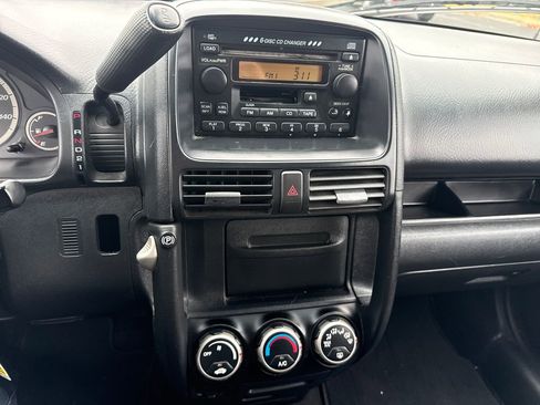 Used 2004 Honda CR-V EX image 25