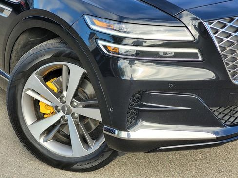 Used 2021 Genesis GV80 2.5T w/ Advanced Package 02 image 2