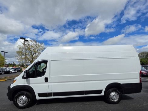 Used 2023 RAM ProMaster 3500 FWD image 5
