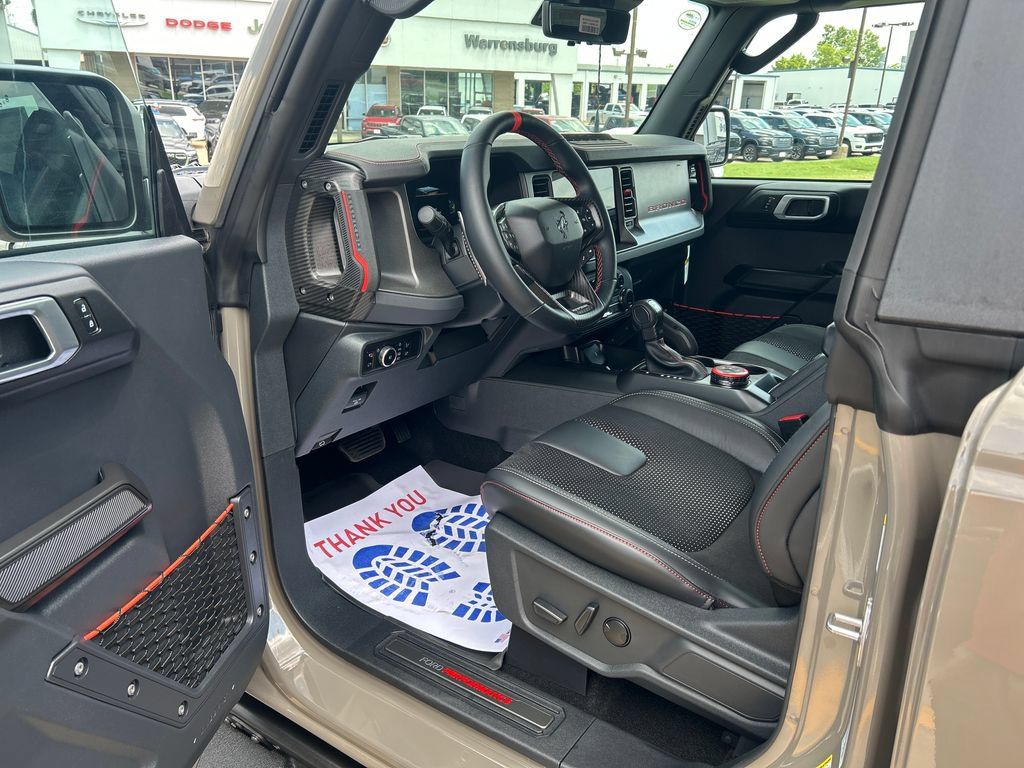 New 2026 Ford Bronco Raptor w/ Interior Carbon Fiber Pack AWD/4WD image 9