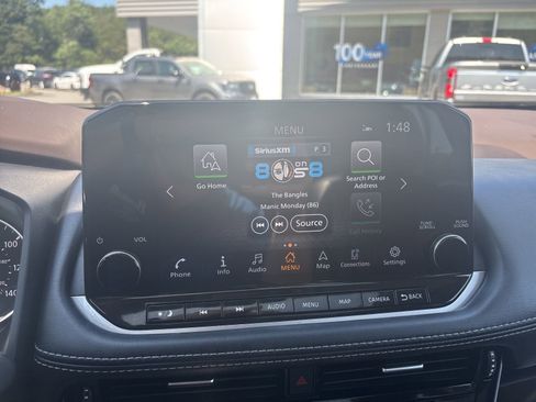 Used 2023 Nissan Rogue SL w/ SL Premium Package image 15