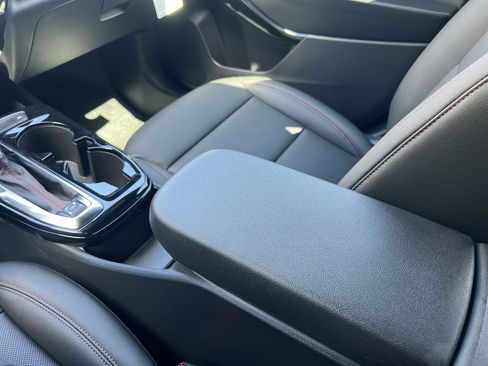 New 2026 Chevrolet Trax RS w/ Sunroof Package image 29