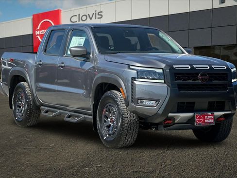 New 2026 Nissan Frontier PRO-4X w/ Pro-4x Convenience Package image 9